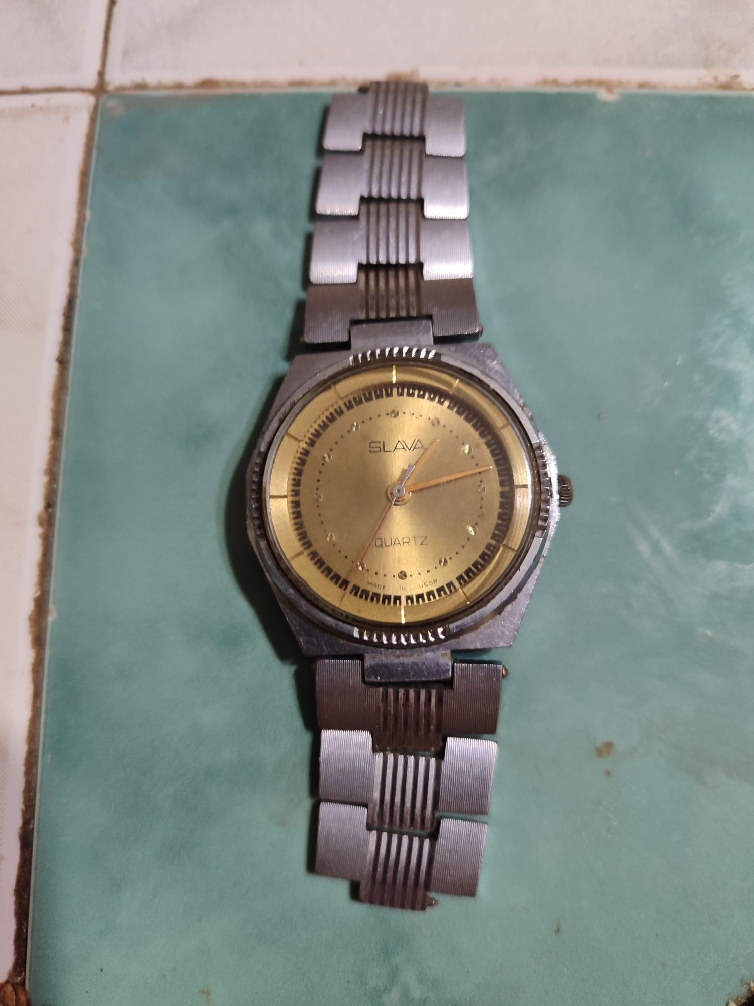 Продам часы Seiko и Слава