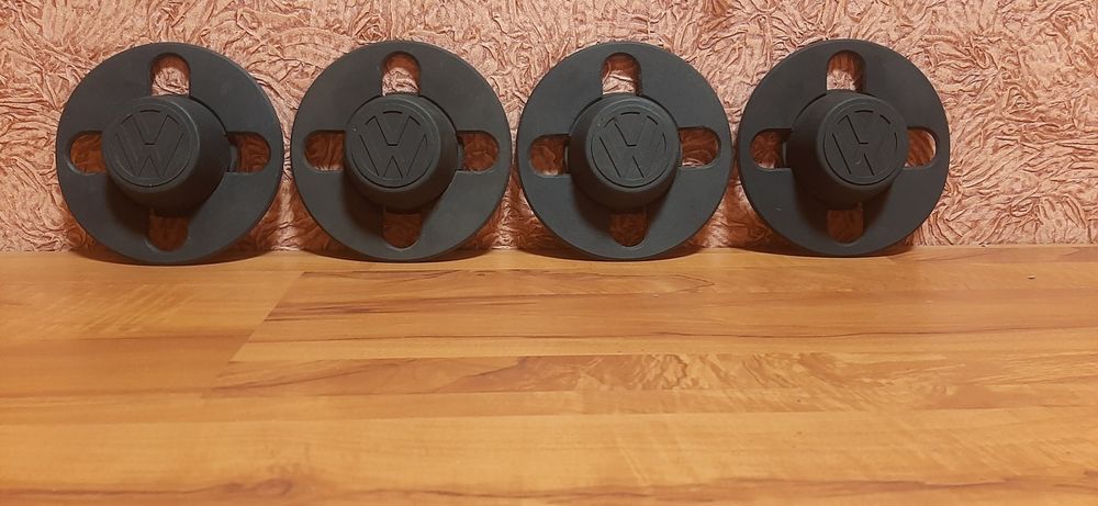 Колпаки на колеса на металеві диски vw 871601171 фольцваген