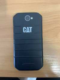 Телефон CAT s51.