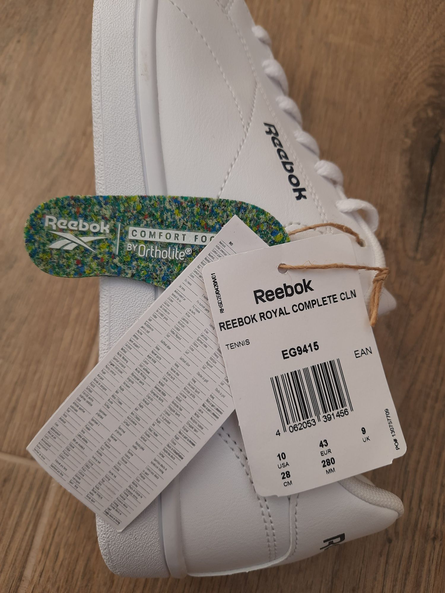 Кроссовки Reebok р 43 (28 см) ц 1200 гр оригинал, новые