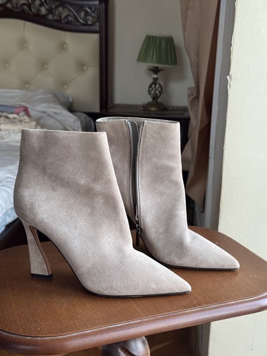 Замшеві ботильйони