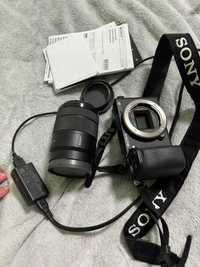 Фотоапарат  SONY Alpha a6400 + E 18-135 mm f/3.5-5.6 OSS