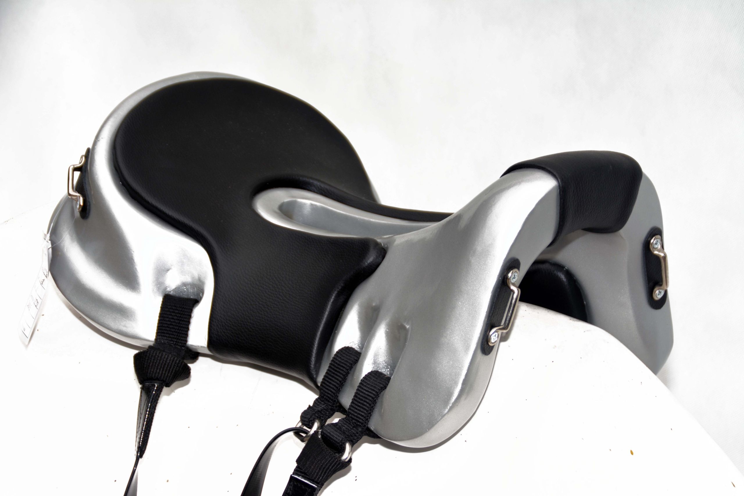 Siodło Rajdowe Model. Podium 17,5C Carbon