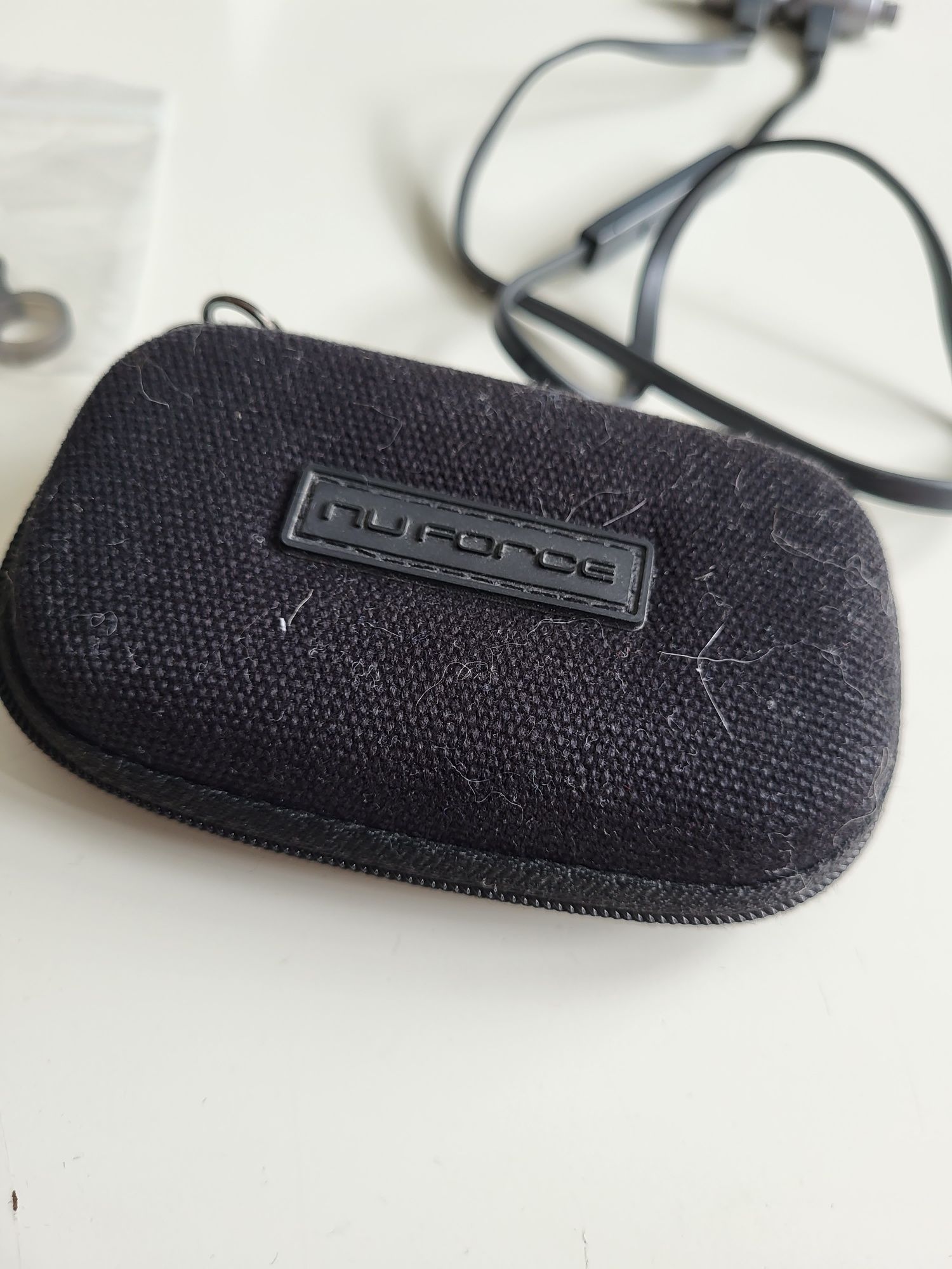Słuchawki bezprzewodowe wireless NuForce BE6i