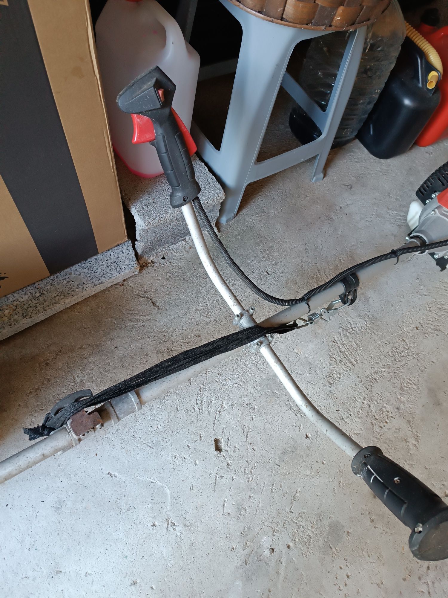 Roçadora 33cc Maxmat