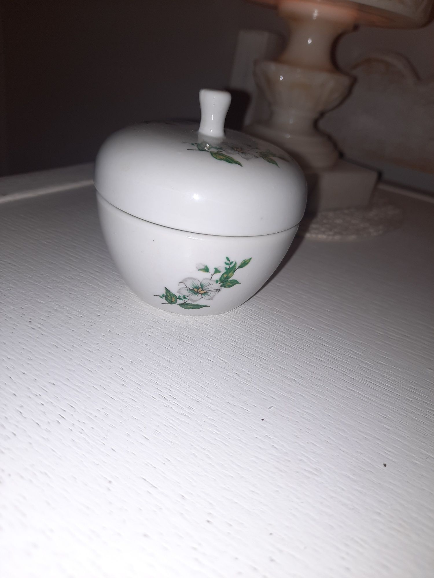 Porcelanowa miseczka, zamykana, vintage