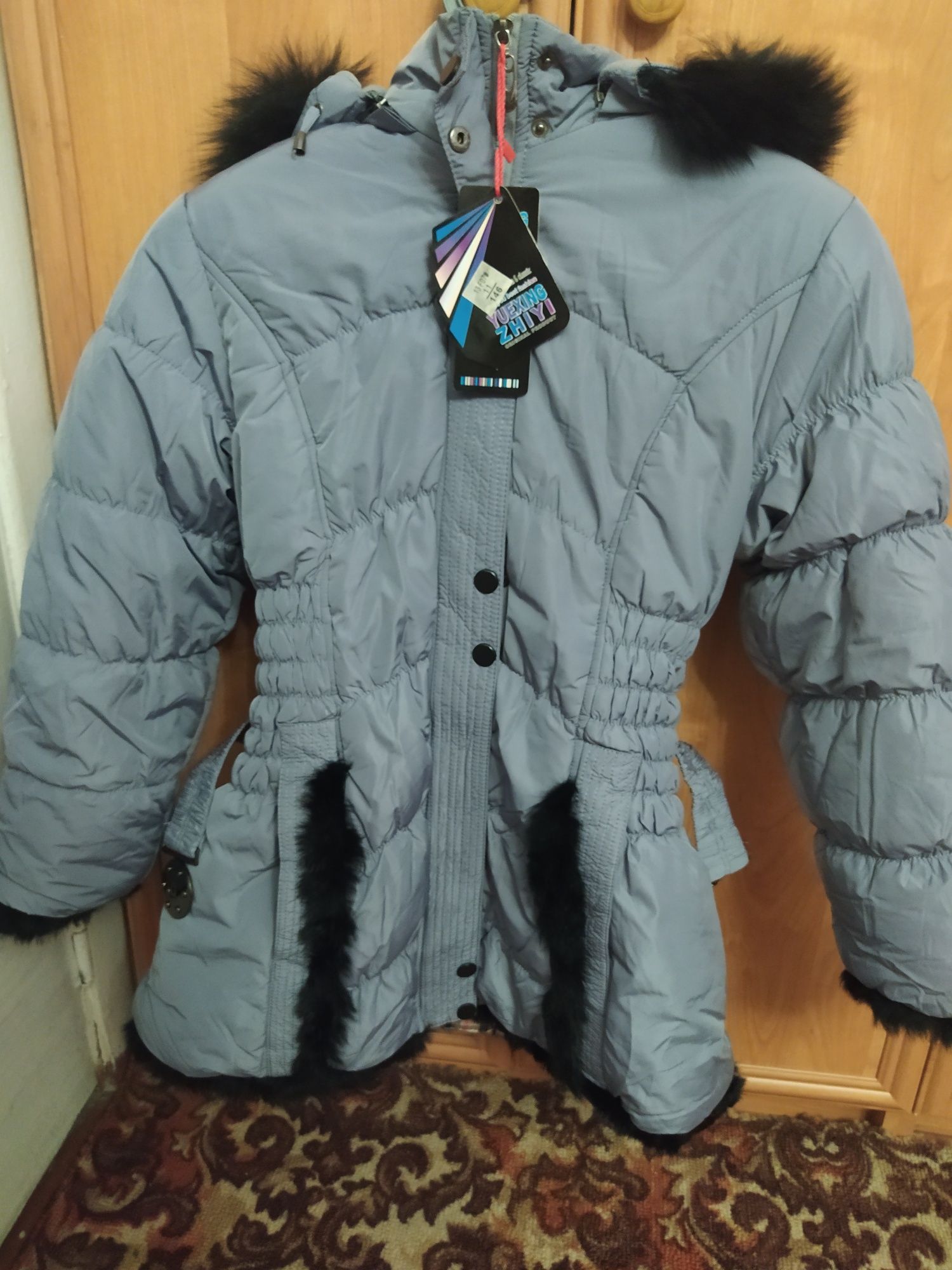 Пальто зимнее для девочки 11 лет
