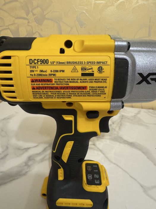 Dewalt DCF900 20V max гайкокрут Оригінал!