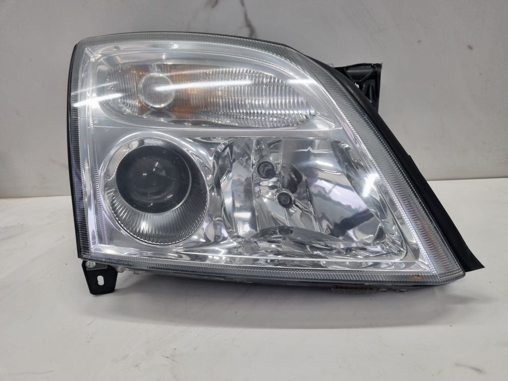 opel vectra c signum  lampa przednia prawa prawy przód europa