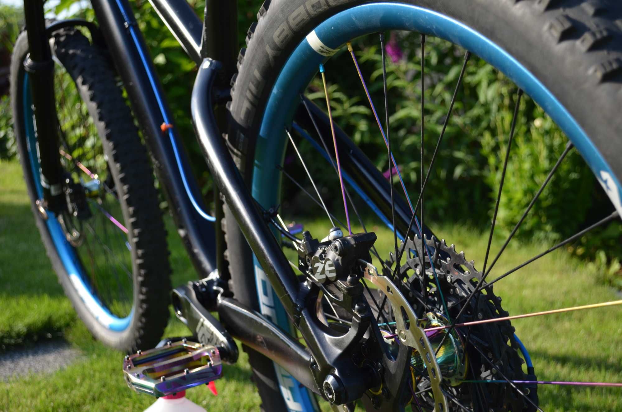Dartmoor hornet 27.5 Fr/Dh custom (enduro, trail, downhill, dirt)