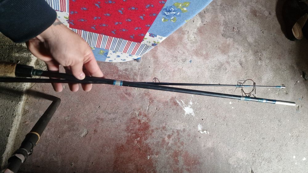 4 canas e 3 carretos - PARA DESPACHAR