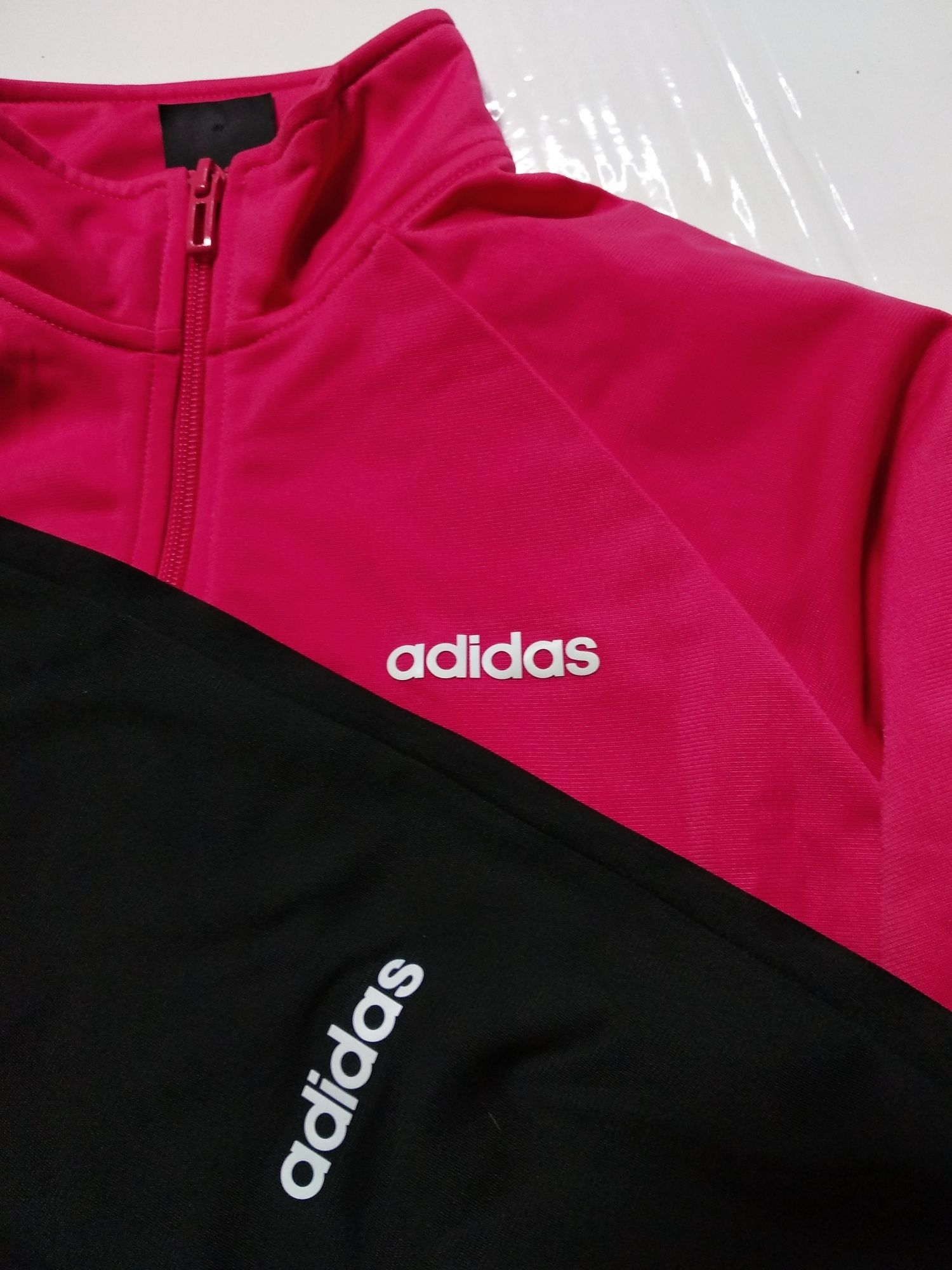 Костюм Adidas S 164 см 13-14 лет. штаны олимпийка