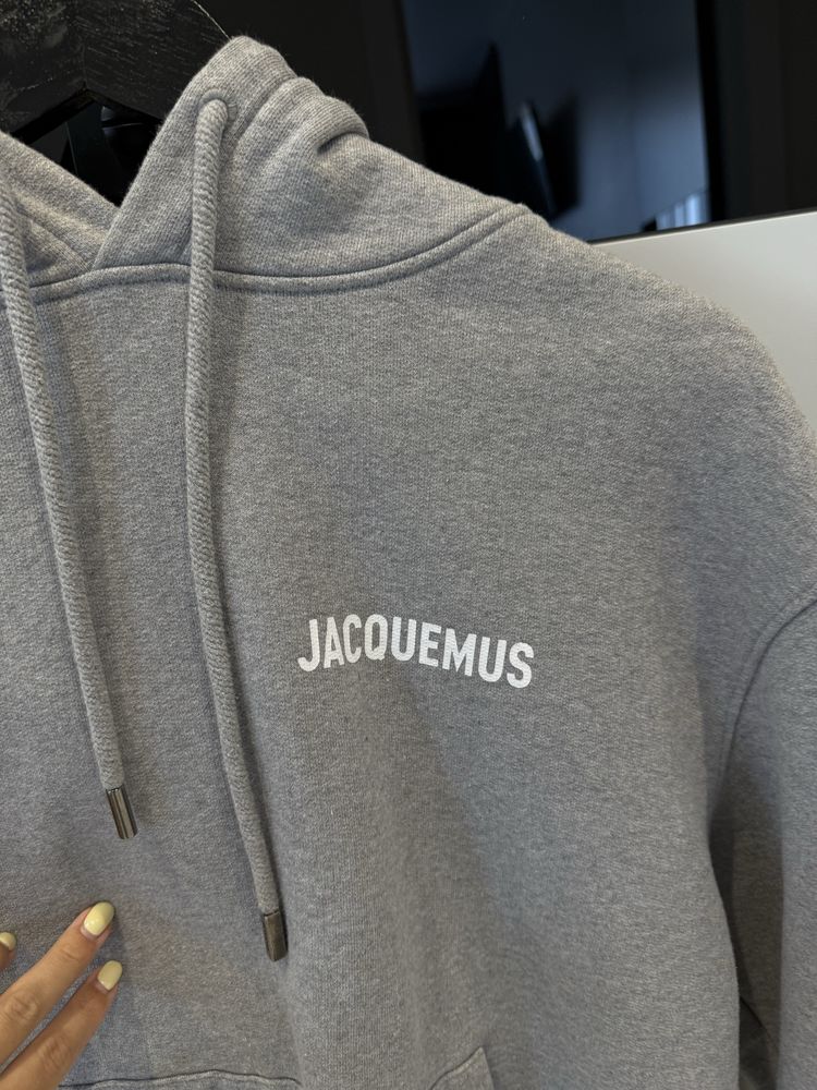 Кофта бобка оригінал Жакмюс Jacquemus