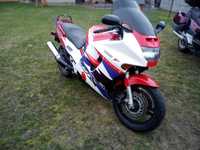Motocykl CBR 1000 F