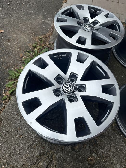Felgi 5x120 R17 Vw Volkswagen T5 T6 Amarok