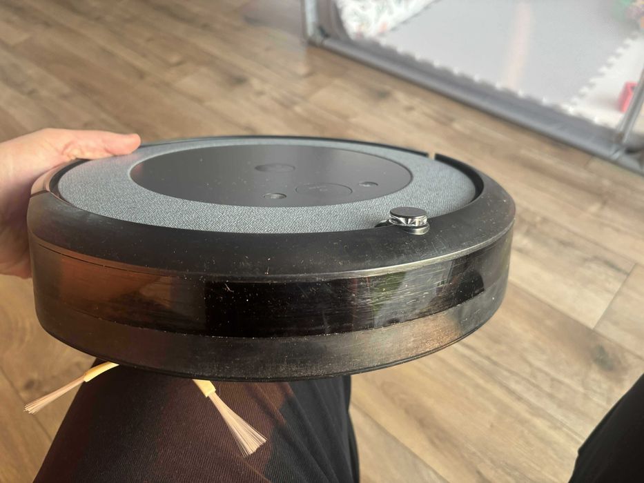 Robot odkurzający odkurzacz iRobot Roomba i3