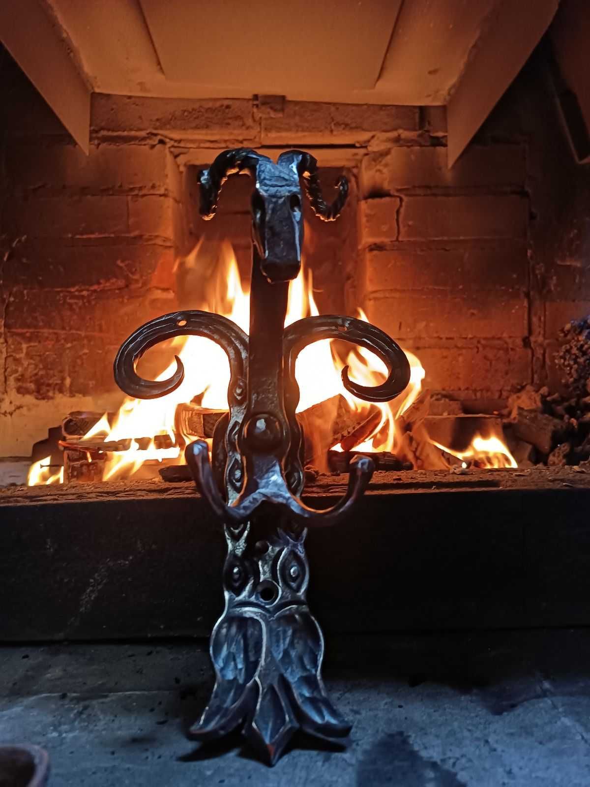 Sprzedam wieszaki metalowe