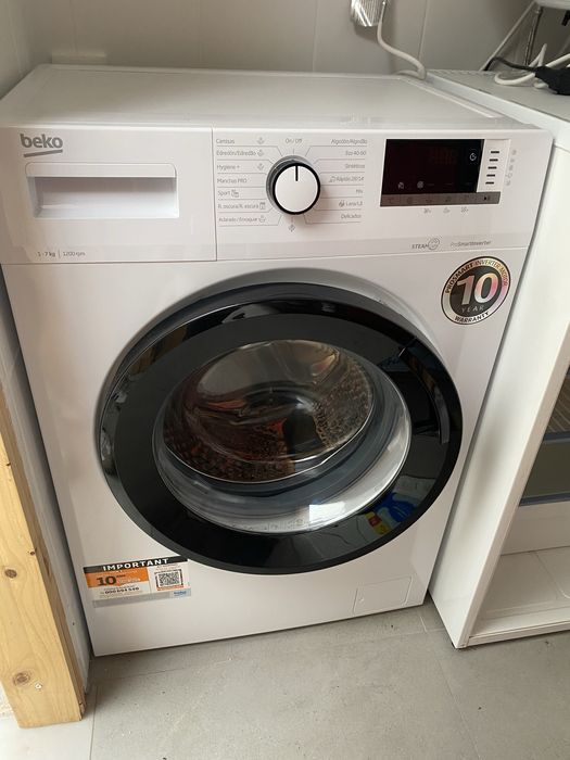 Maquina nova de lavar roupa