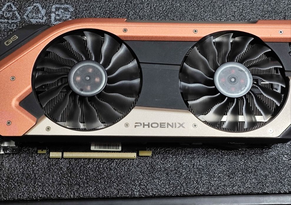 Потужна відеокарта 1080ti фенікс