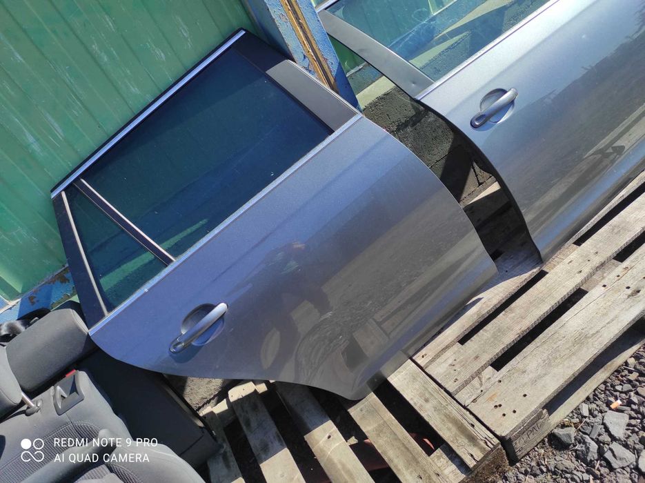 VW Golf 5 6 jetta LD7X kombi drzwi w kolor