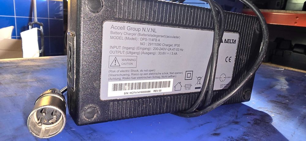 Ładowarka Sparta Batavus Ion 33,6v Bagażnik Lub Rama