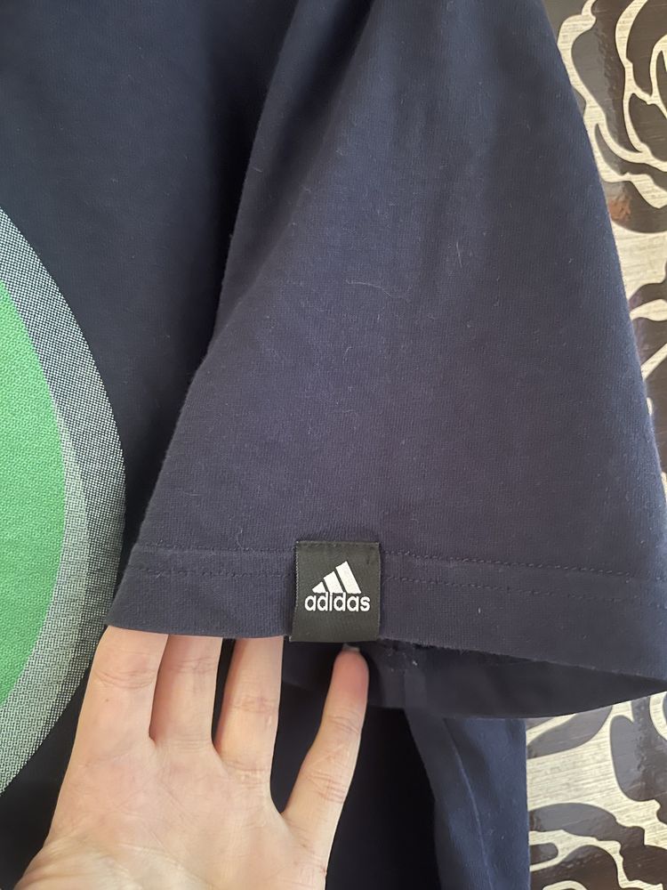 Футболка adidas