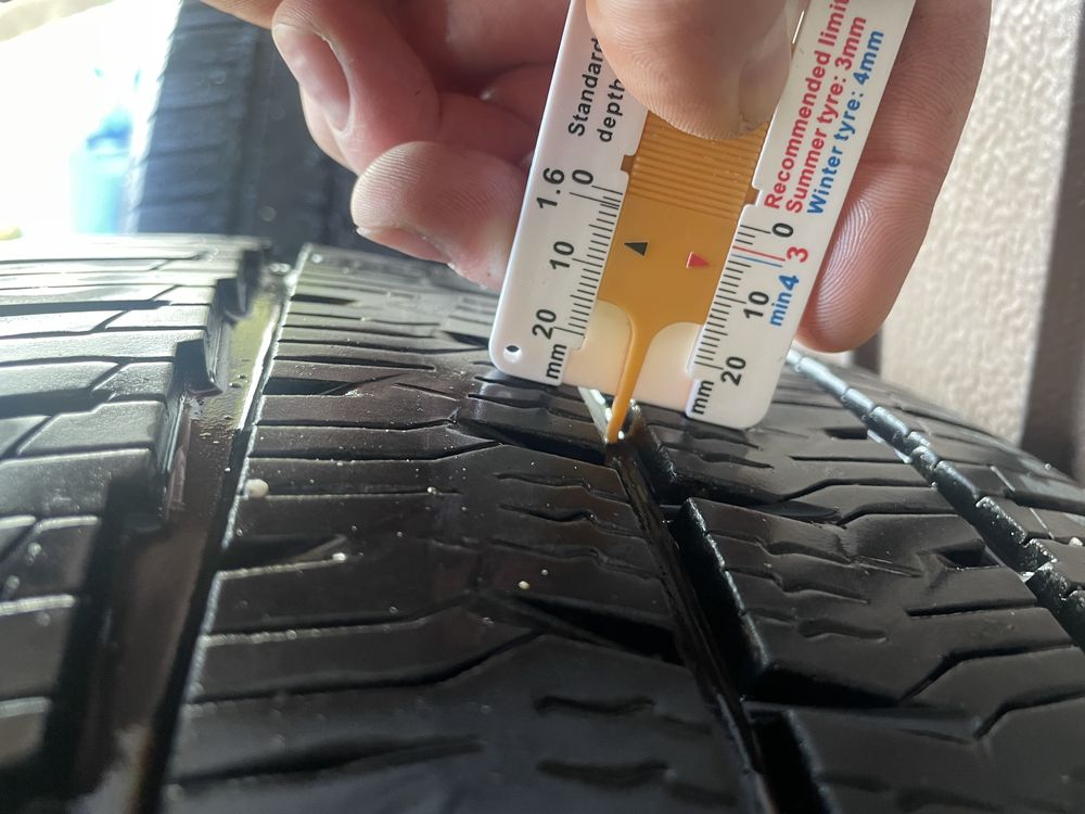 Opony wielosezonowe 255/55/18C ContinentalVanConctactCamper kamper 18c
