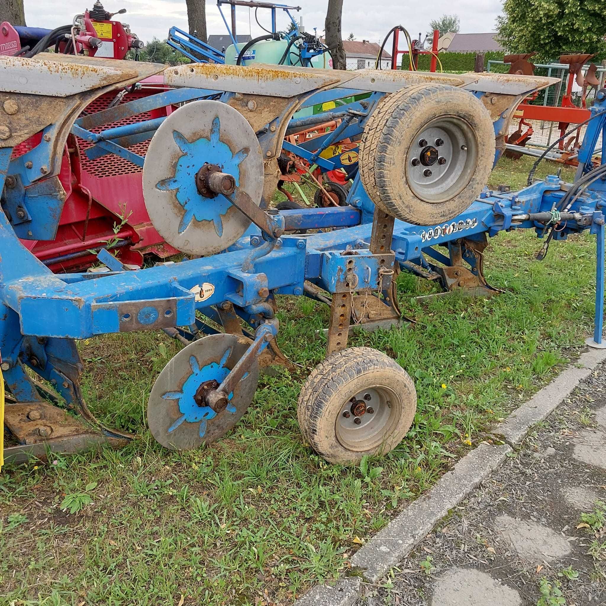Pług obrotowy 4skibowy Rabewerk