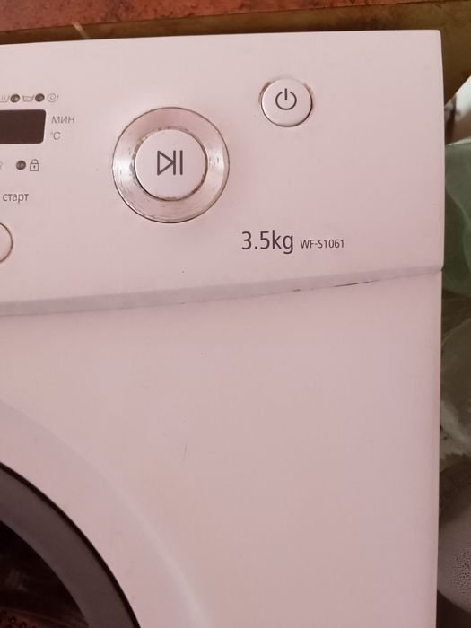 Продаю стиральную машину автомат Samsung