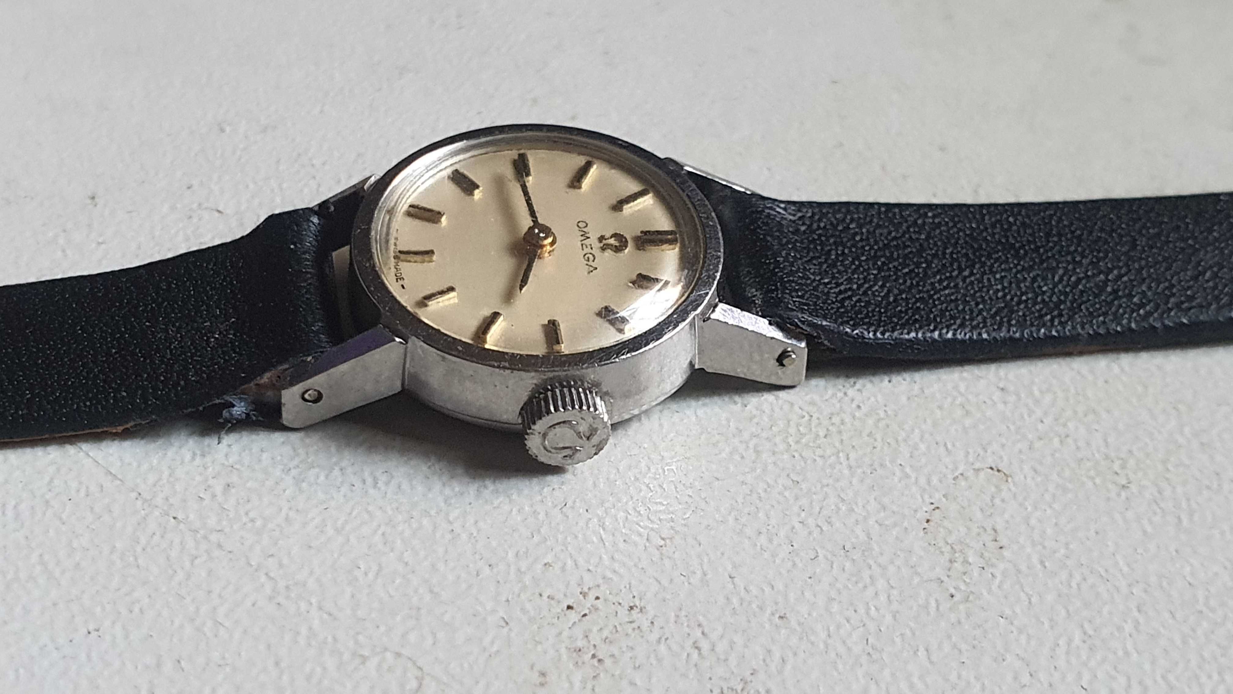 omega - manual - zegarek