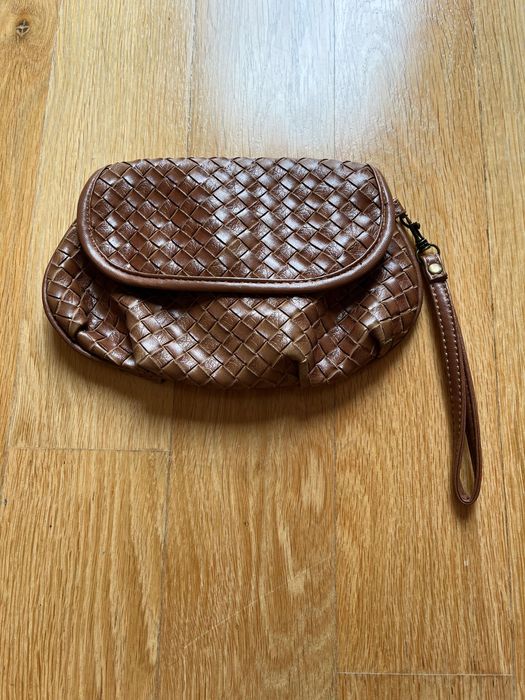 Mała torebka pleciona