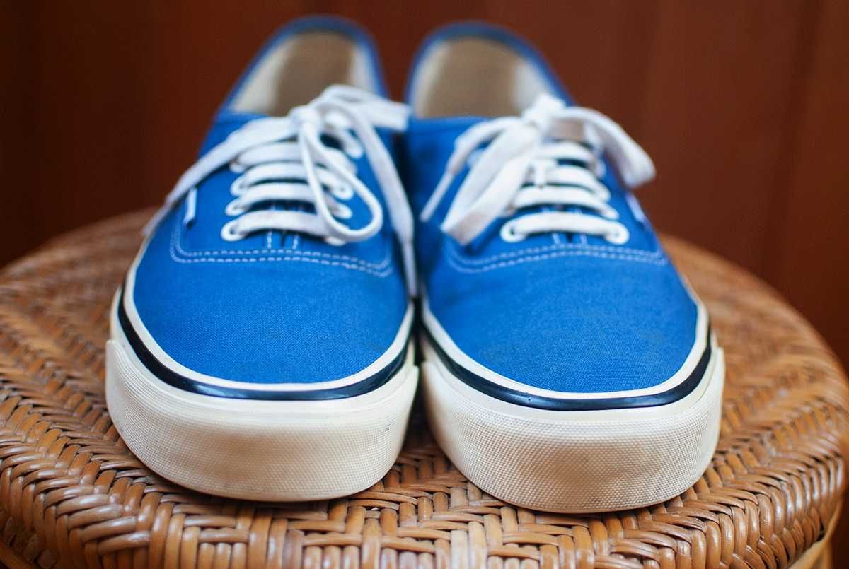 Отличные кеды Vans authentic