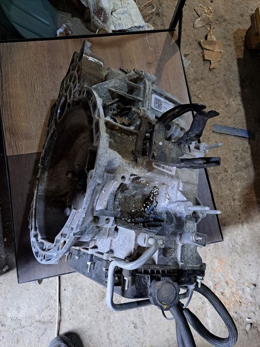 Коробка передач DA8P-7000-KB АКПП Ford Explorer V 2010 - 2019