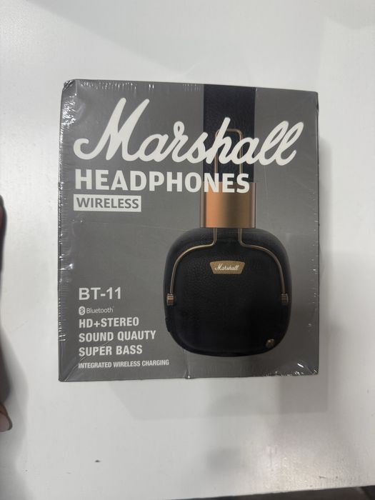 Fones marshall.