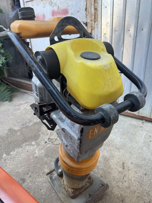 Вібротрамбовка ENAR RH 70E H4T вибронога