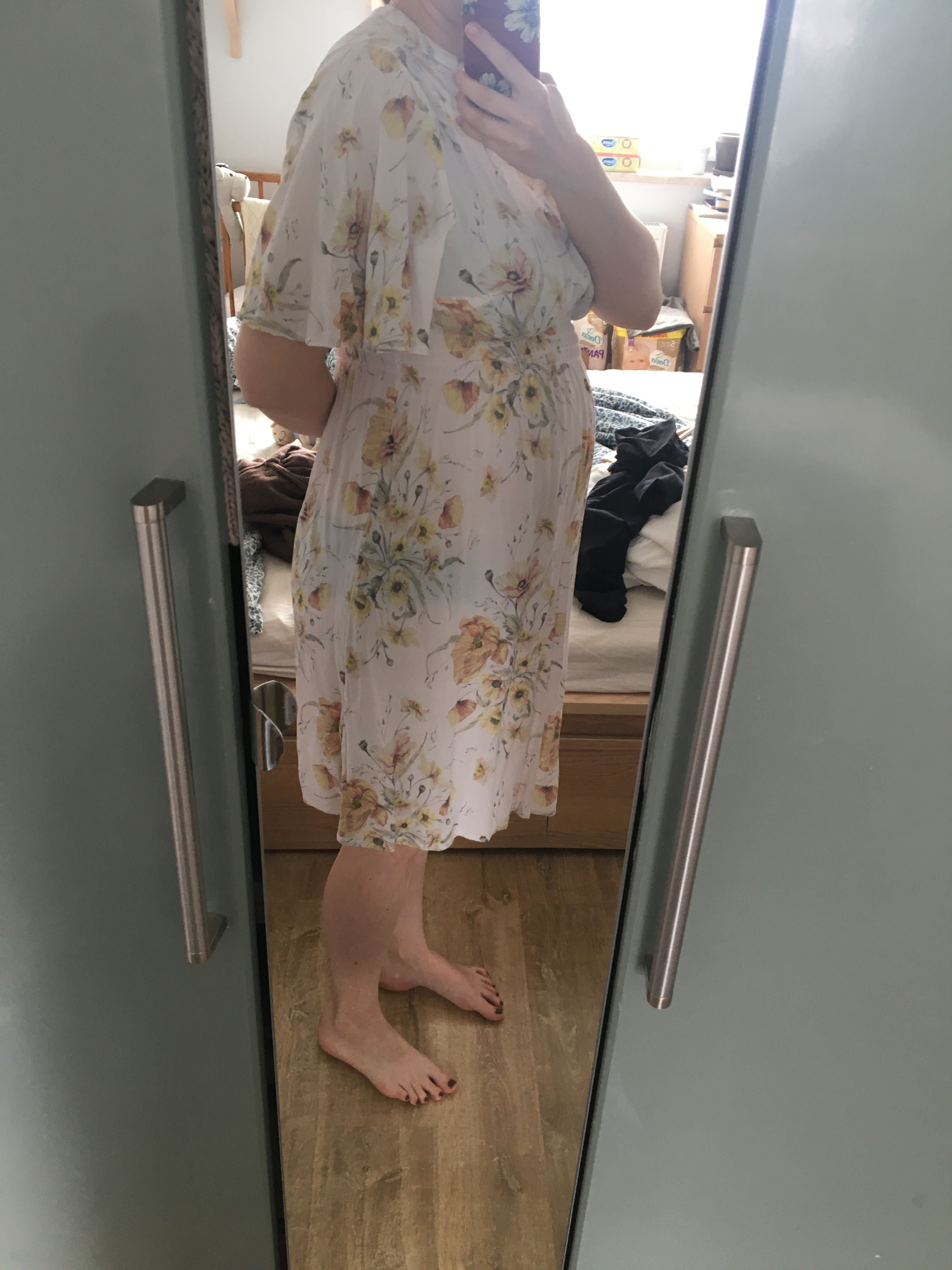 Piękna kremowa ciążowa kwiecista sukienka H&M Mama 38 M Wiskoza floral