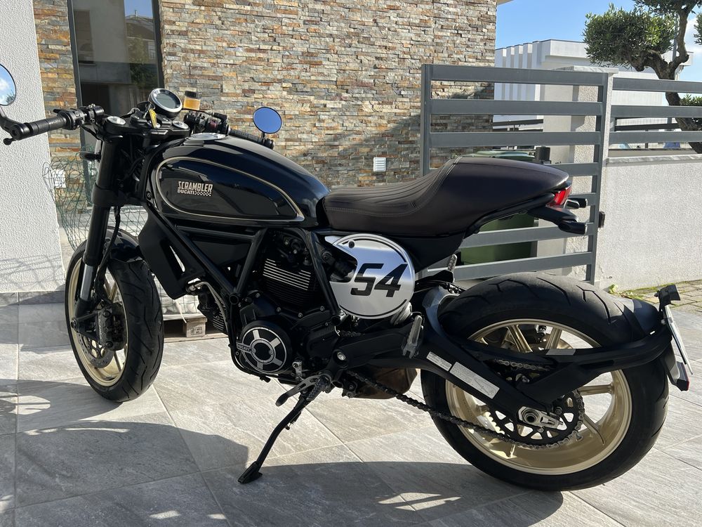 Ducati Scrambler Cafe Racer