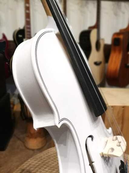 skrzypce z futerałem Prima Soloist Metalic White 4/4-1/8