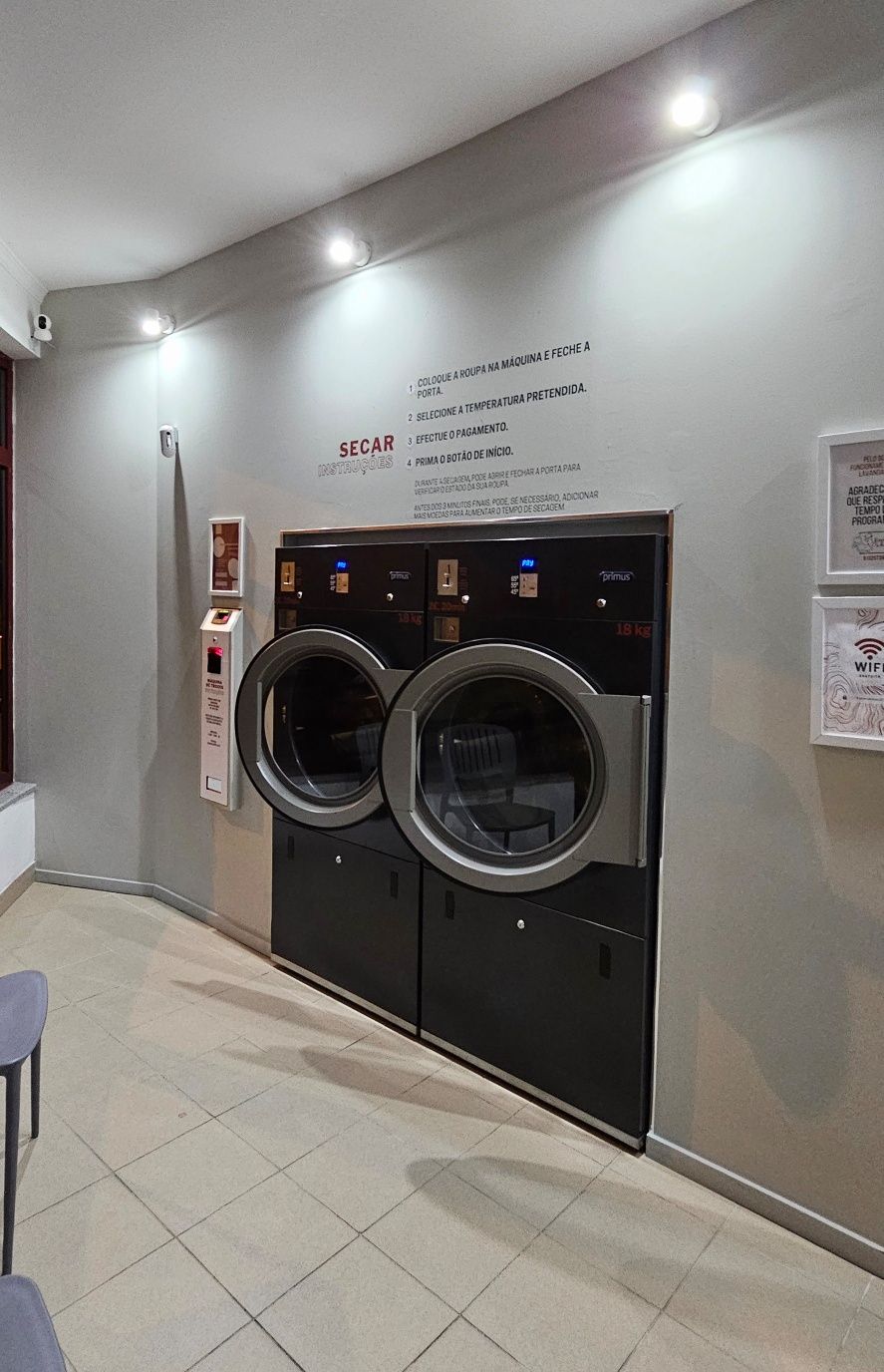Trespasse Lavandaria Self-Service em funcionamento
