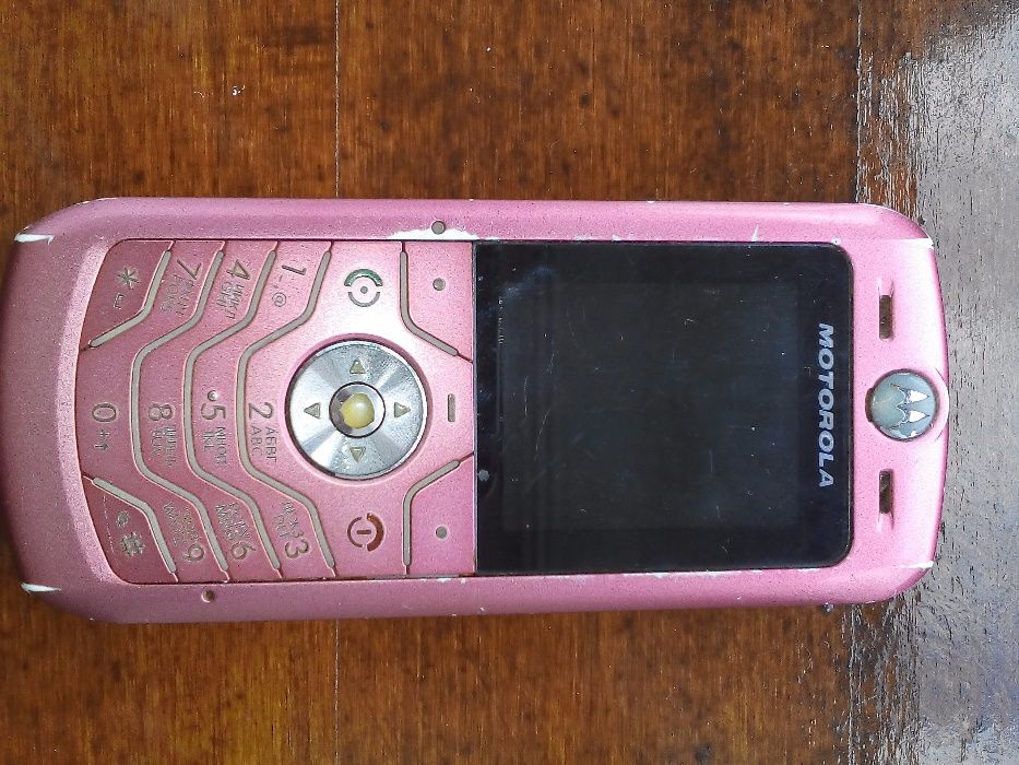 Тел. Motorola L6