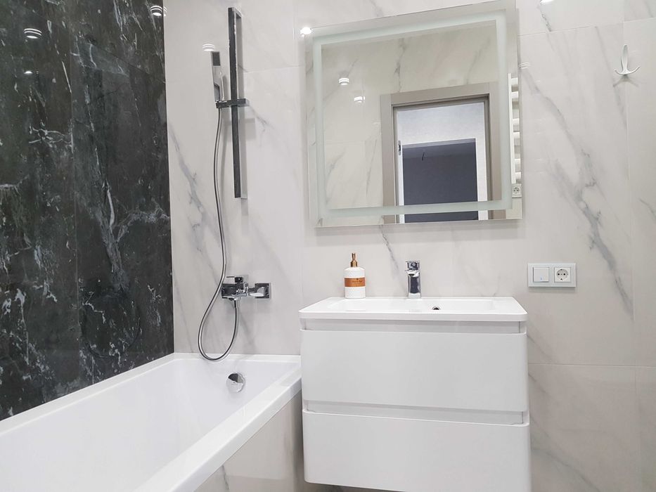 Сдам посуточно квартиру метро Сирець  ЖК “Місто Квітів”ул Тираспольска-14-555.biz.ua