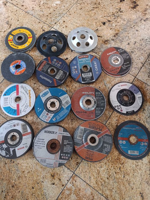 Tarcze do szlifierki kątowej, do cięcia metalu.