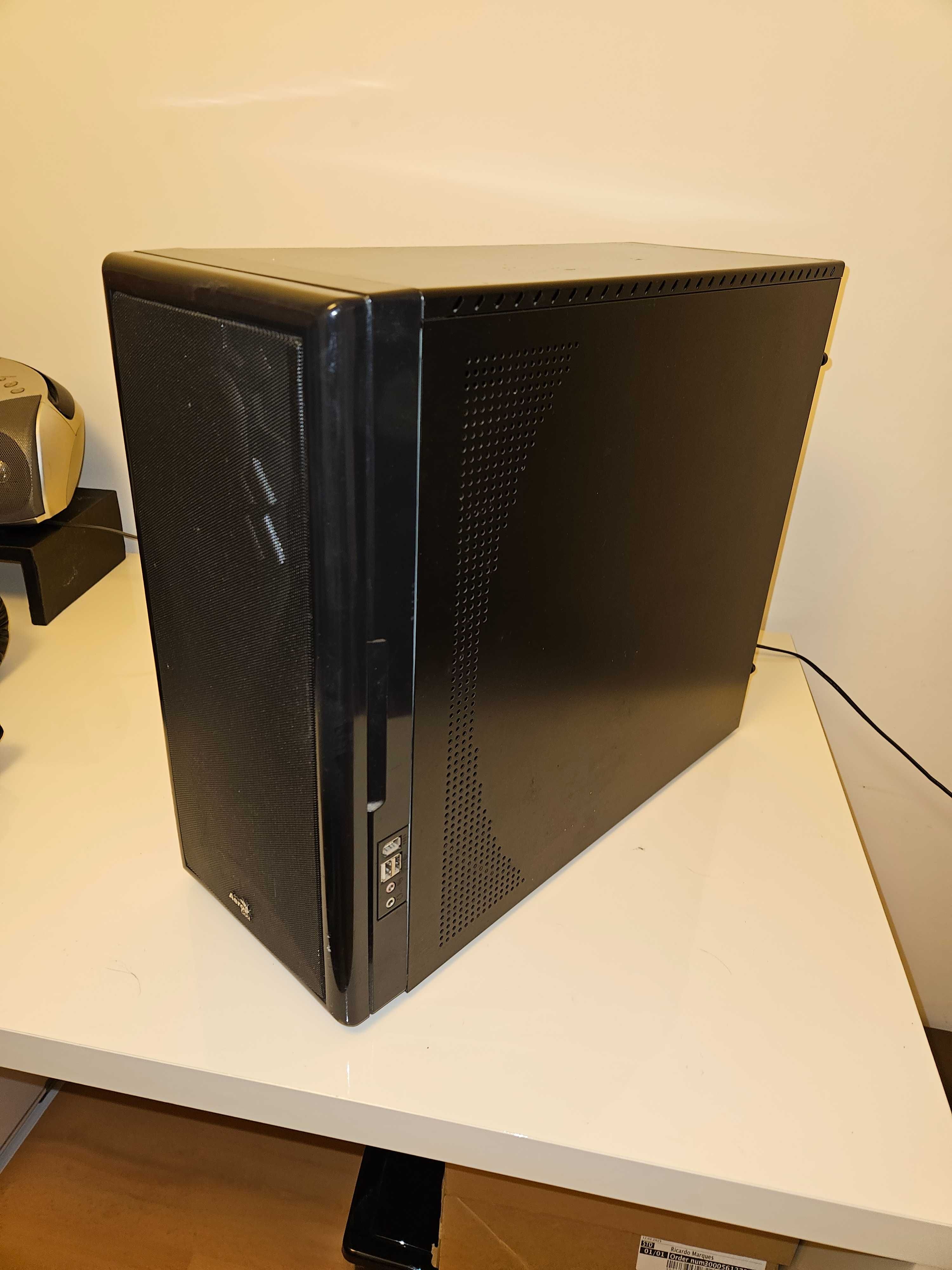 Torre computador