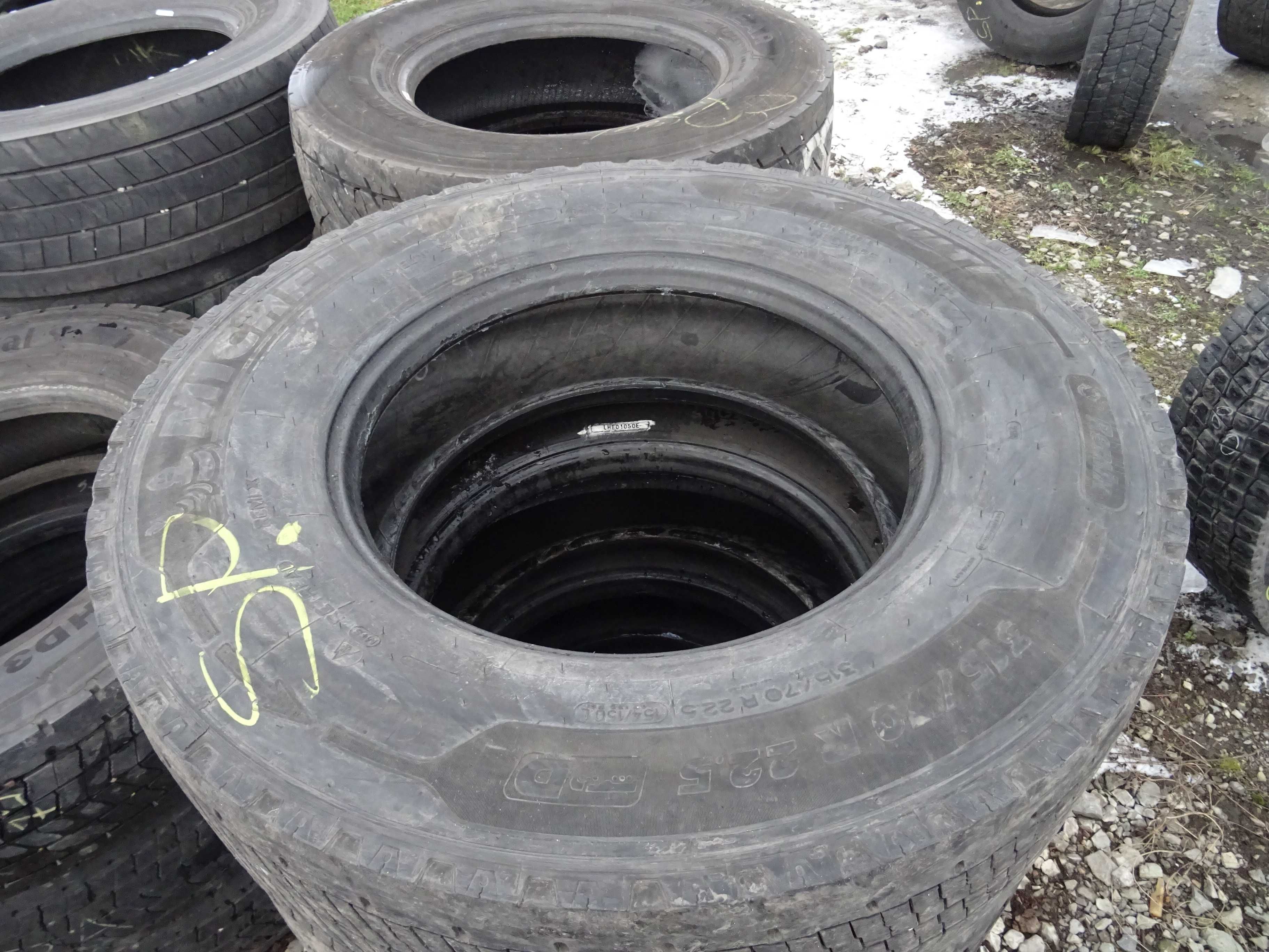 opona 315/70R22.5 Michelin X Multi D REMIX (600 netto/szt)