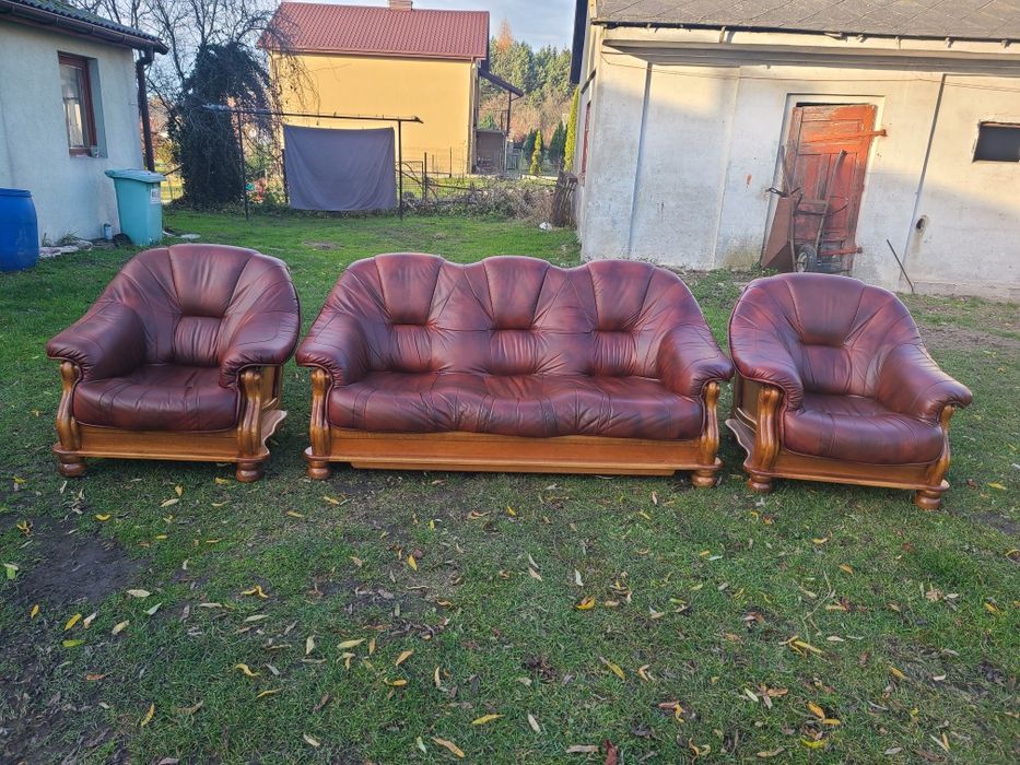 Комплект шкіряних меблів