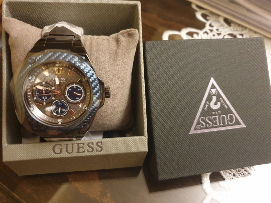 Zegarek Guess Nowy W1305G3