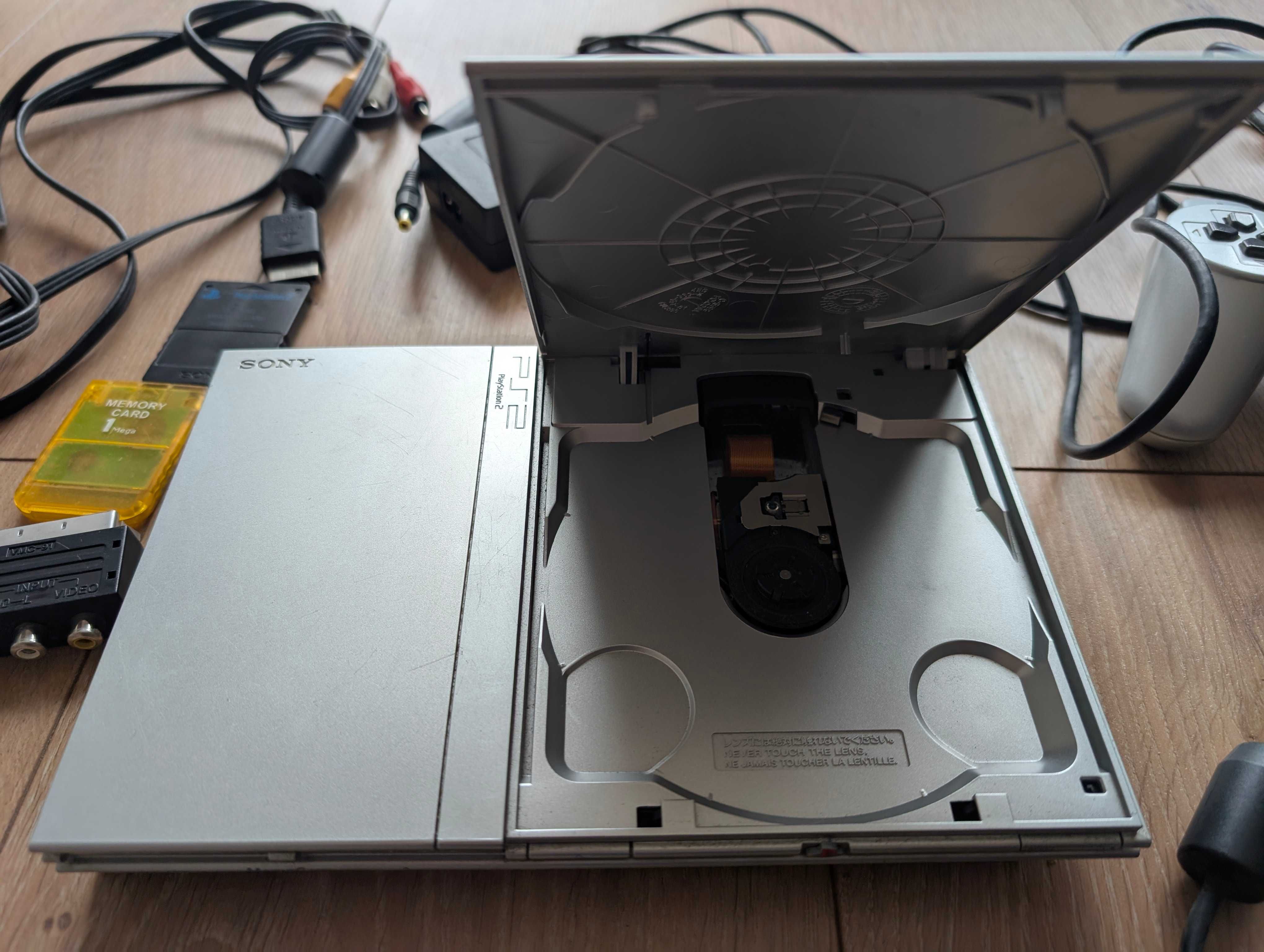 Sony Playstation 2, PS2 Slim, SCPH-70004