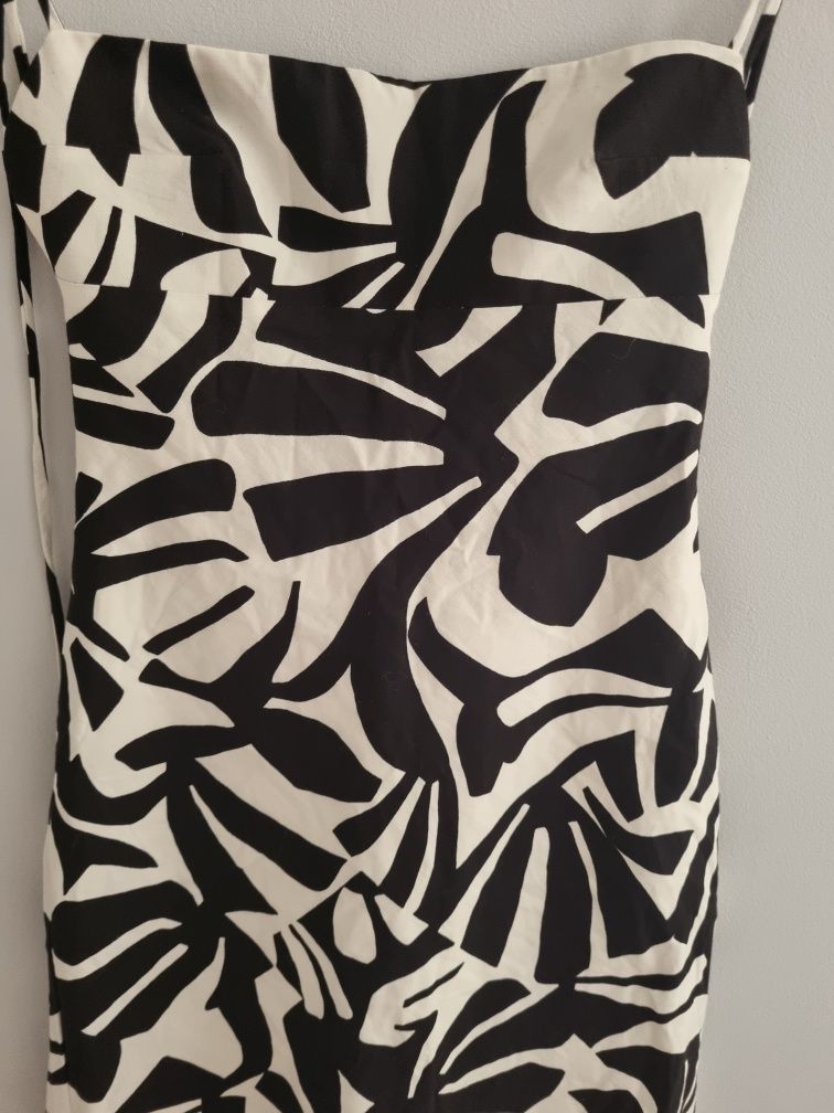 Nowa sukienka Zara w rozmiarze XS