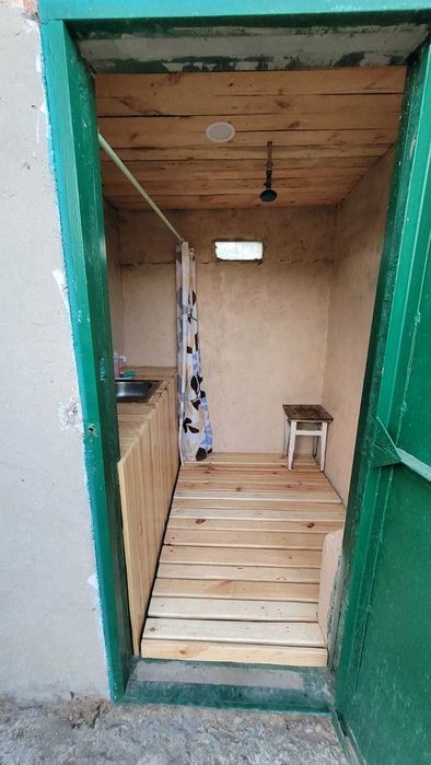 Продам дачу (дім підходить для круглорічного проживання),ж/м Північний