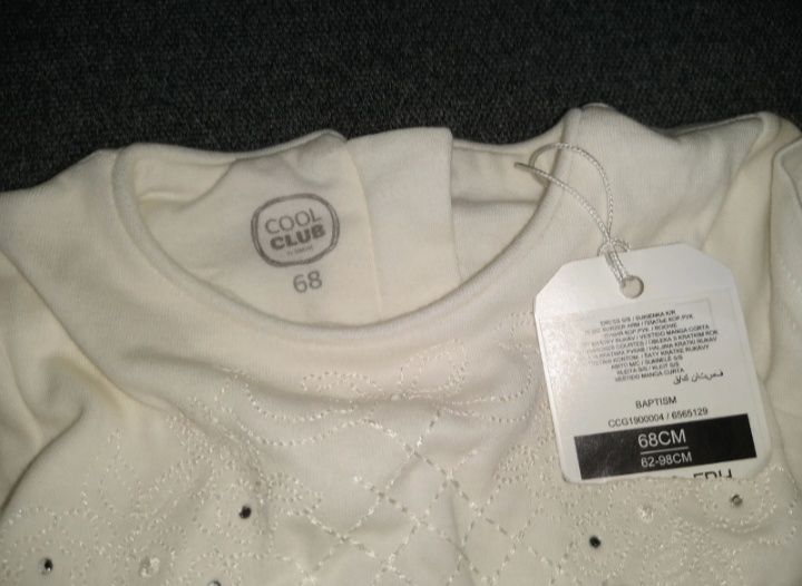 Sukienka na chrzest 68